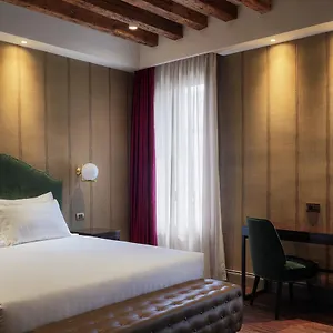 suite735.hotelslidodijesolo.com/
