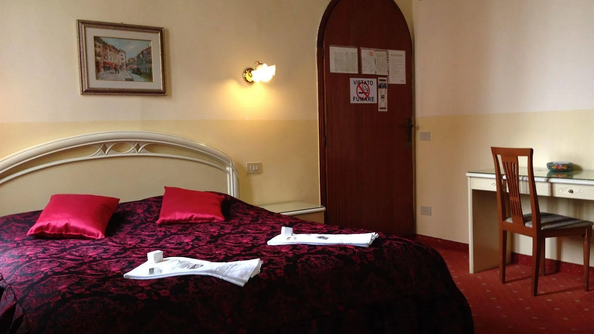 Hotel Casa Linger Venice